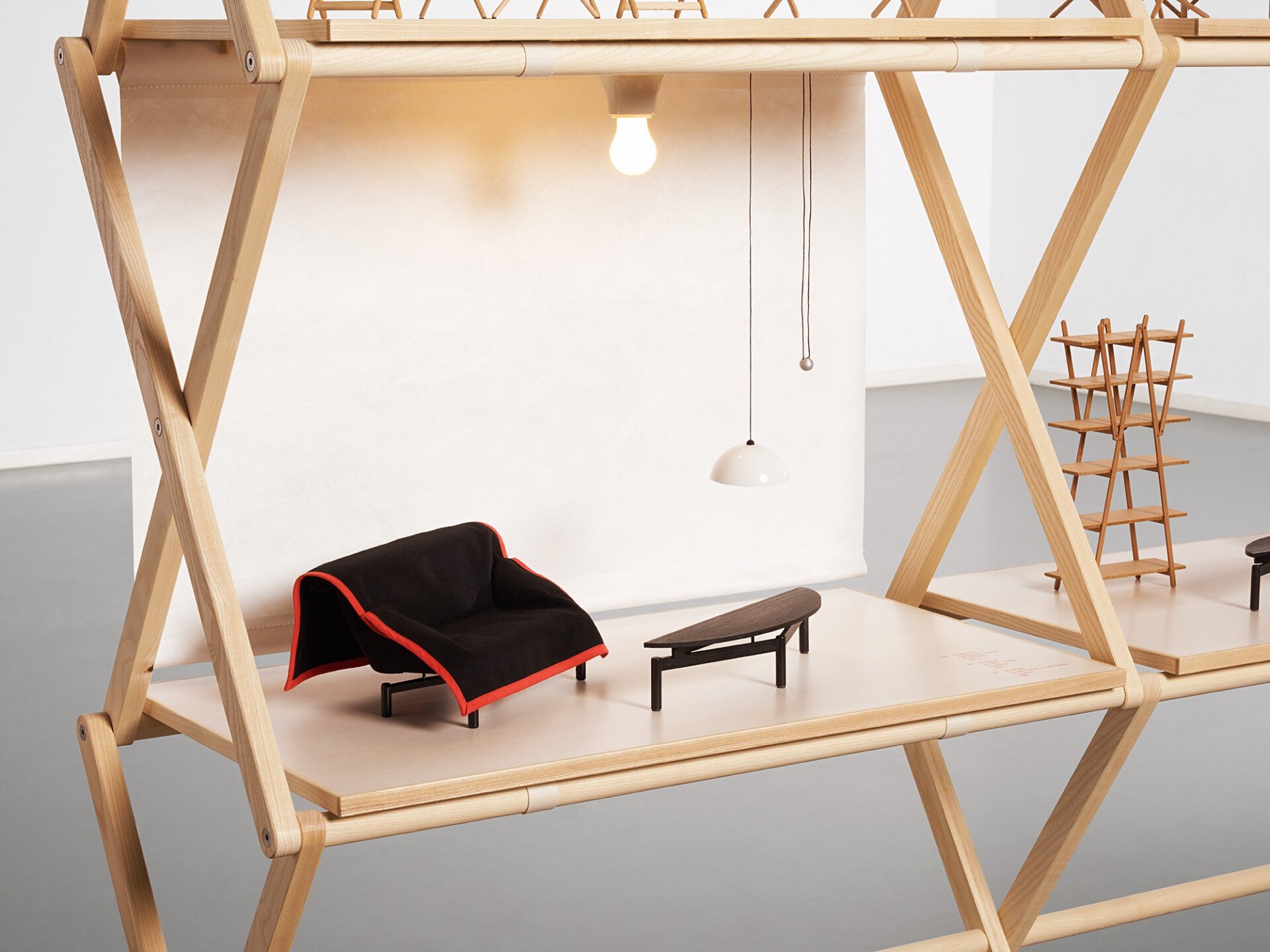 ECAL_Magistretti_Japan_Scenography_06